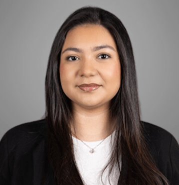 Link to Bio of Laritza Ramirez-Olivo, Accounts Manager at McMinn, Fradin, Gray & Logan Family Office in Winston-Salem - Healy Location